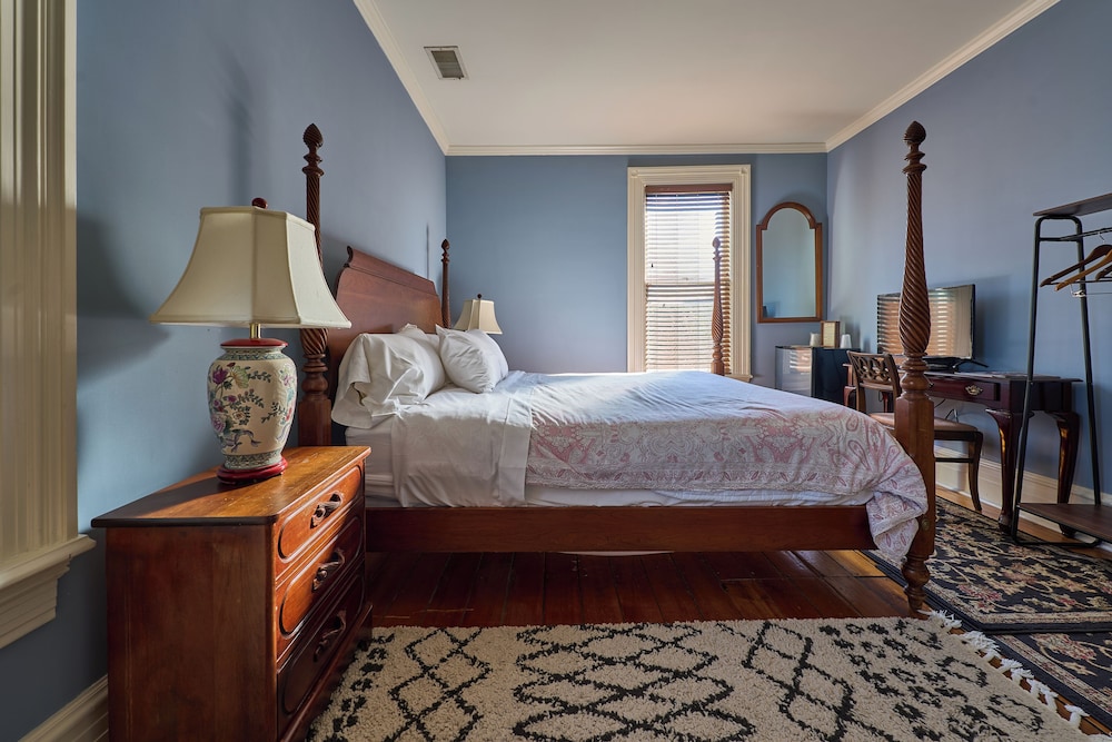The Millerton Inn 10/18