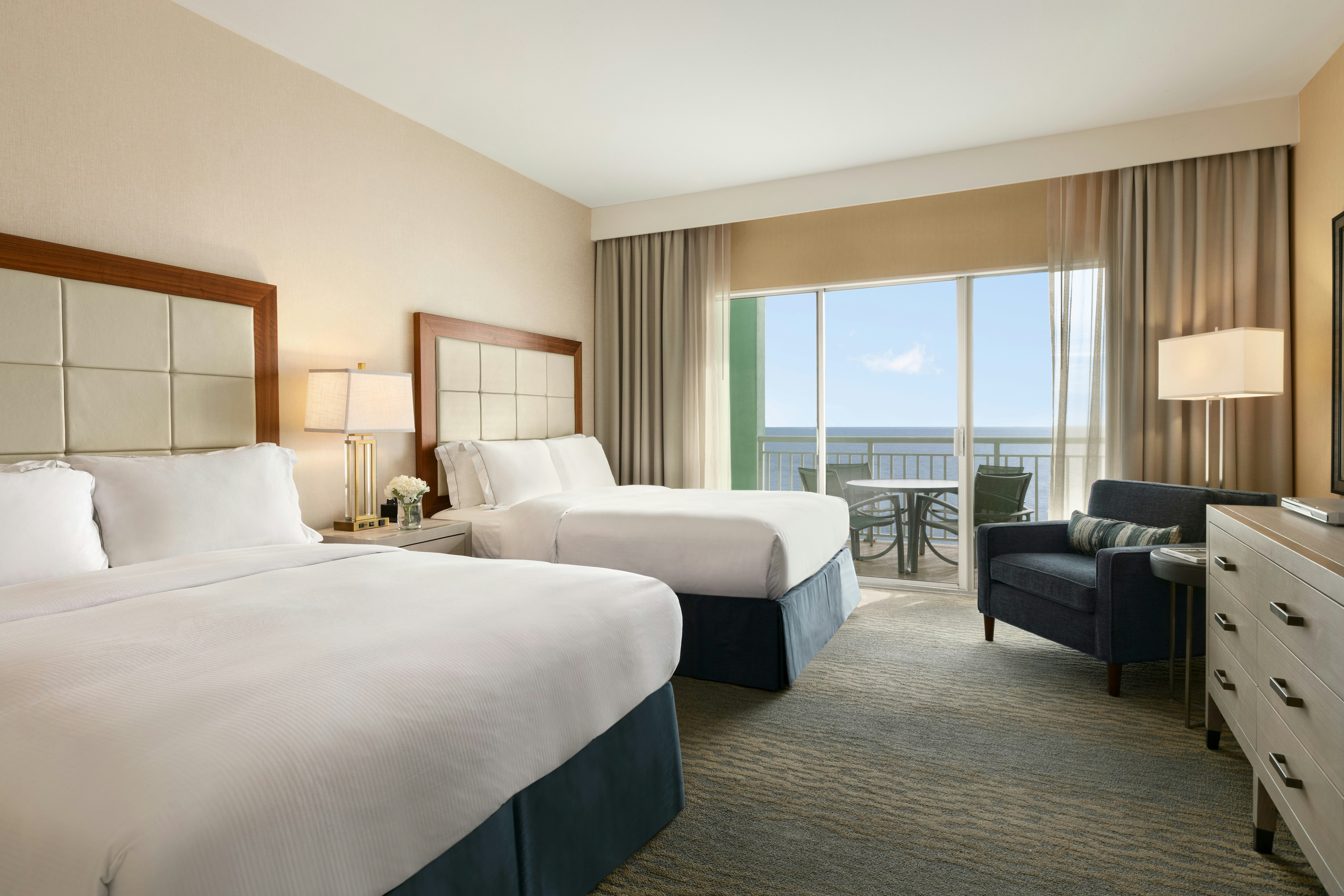 SUITE, 2 QUEEN BEDS, OCEAN FRONT, ACCESSIBLE
