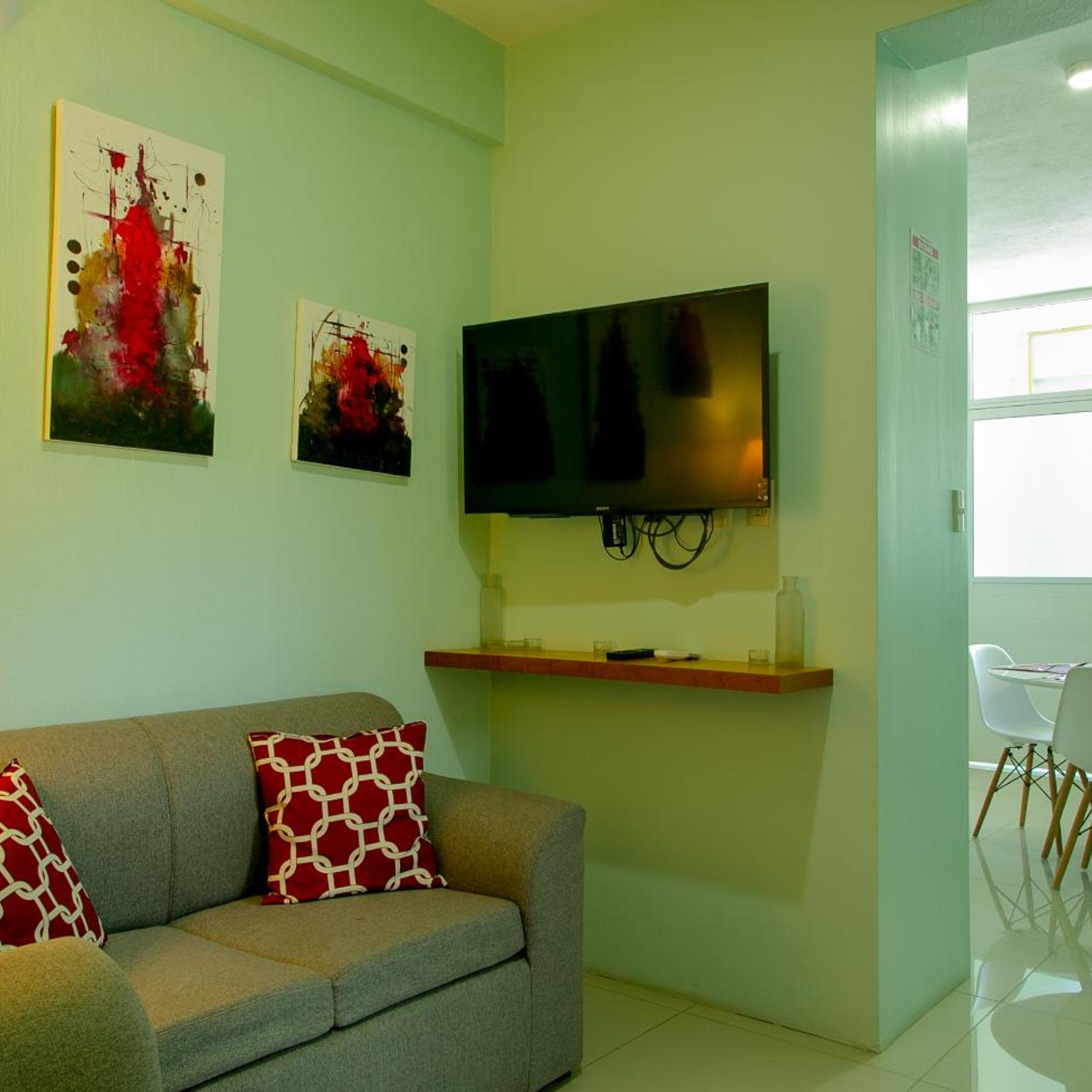 Relax Inn Suites 29/50