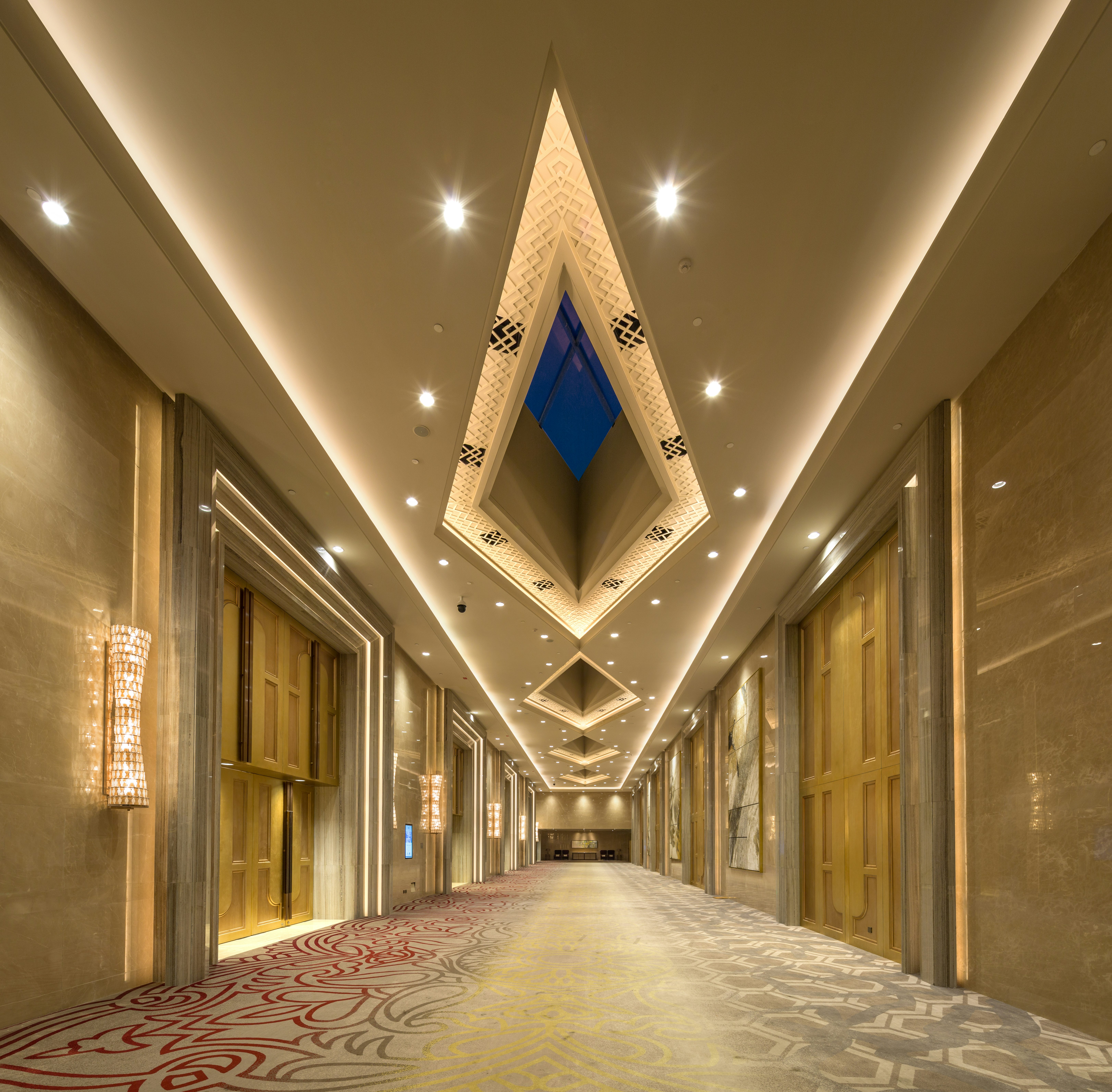 Hilton Urumqi 6/63