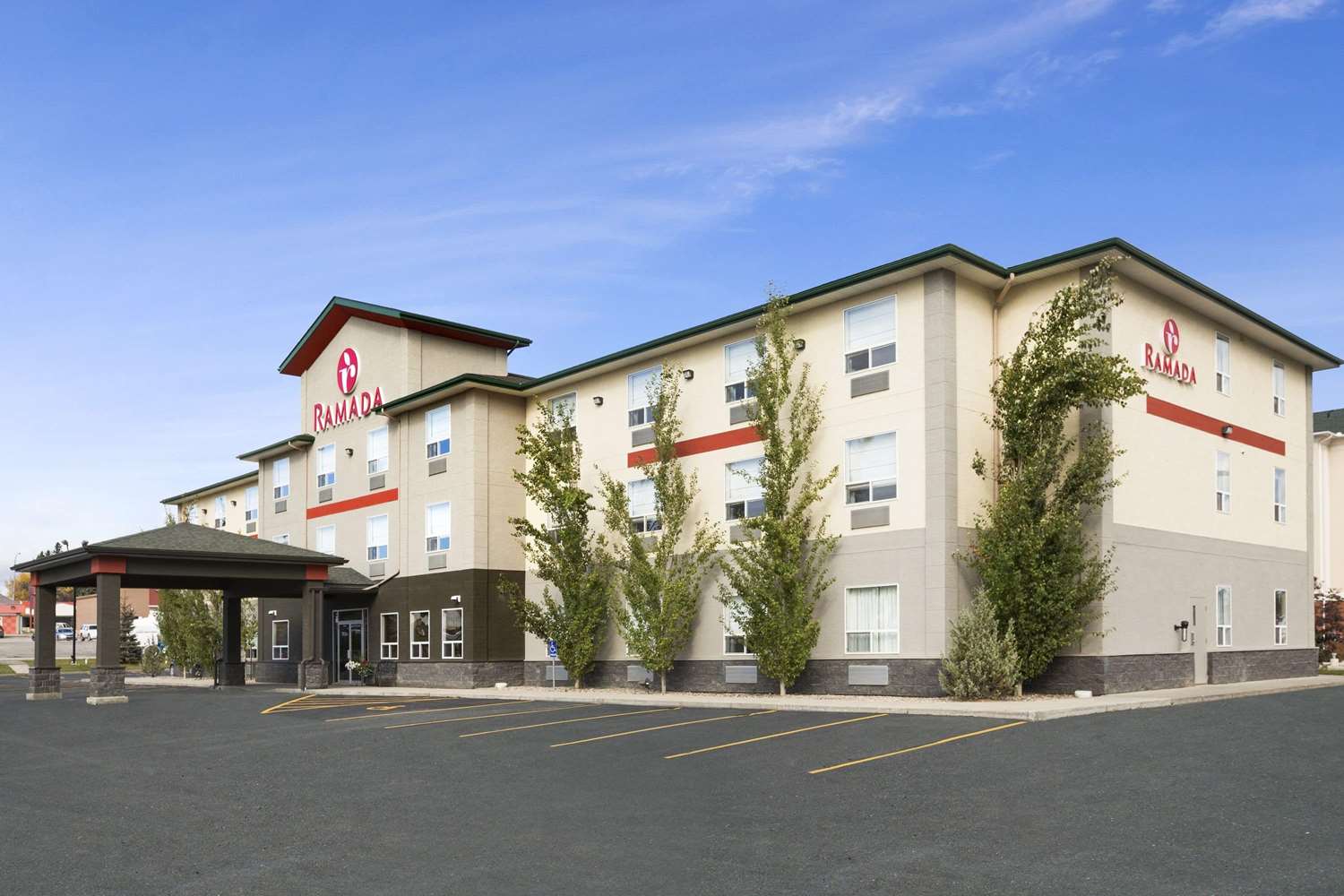 Ramada By Wyndham Edson 8/9