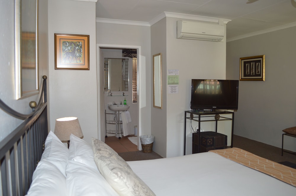 Aandbloem Guest House 9/35