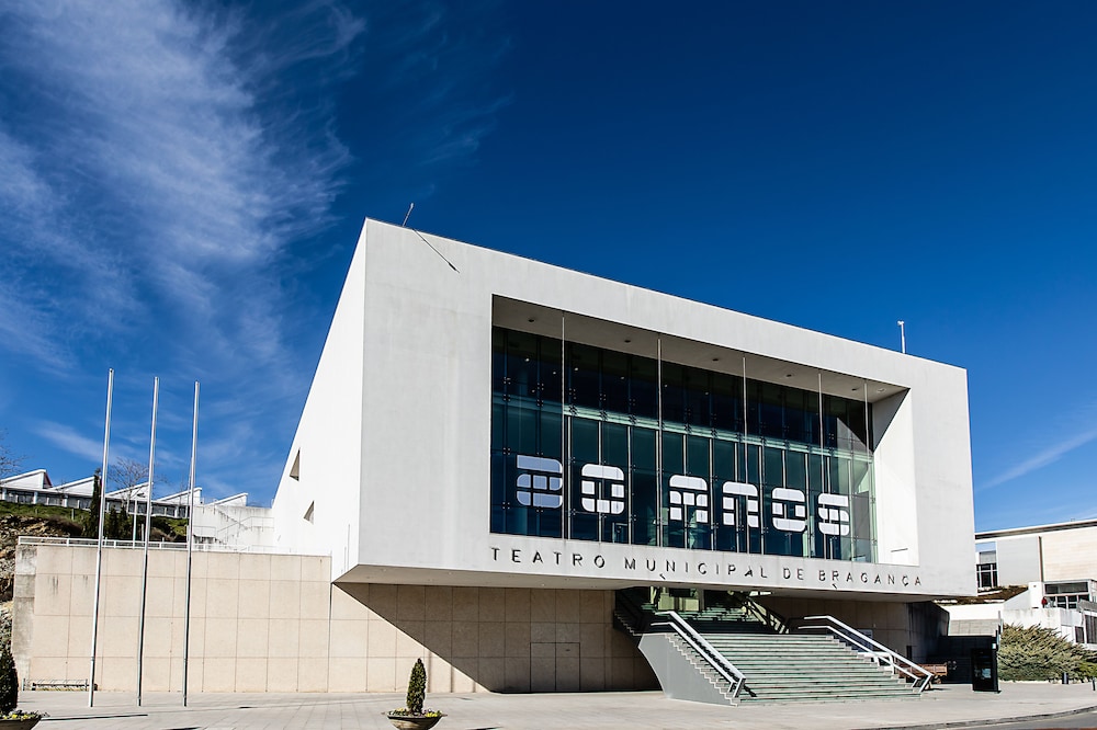 Ibis Braganca Hotel 3/64