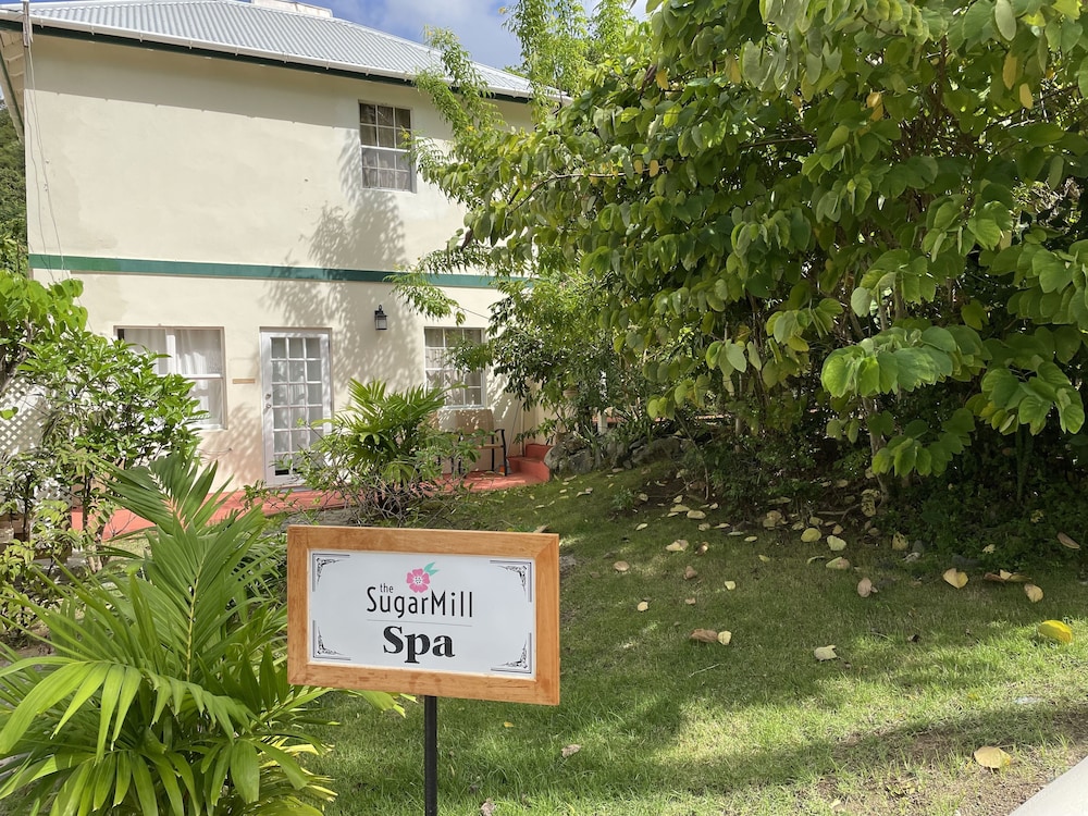 Sugar Mill Hotel 31/33