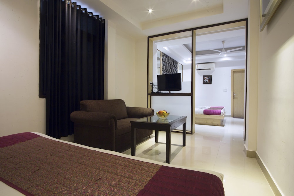 HOTEL KRISHNA DELUXE 57/70