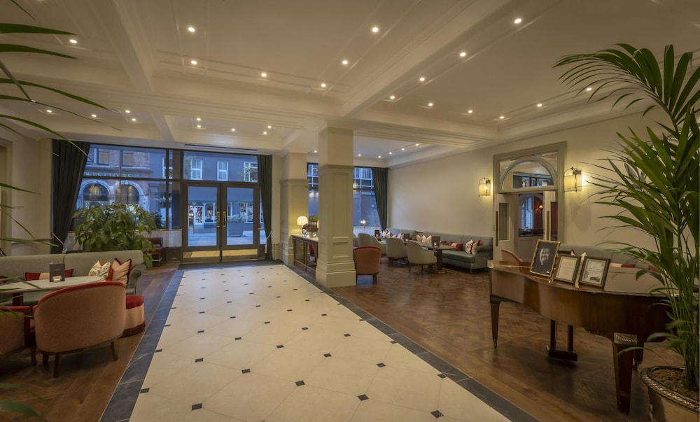 The Metropole Hotel Cork 31/47