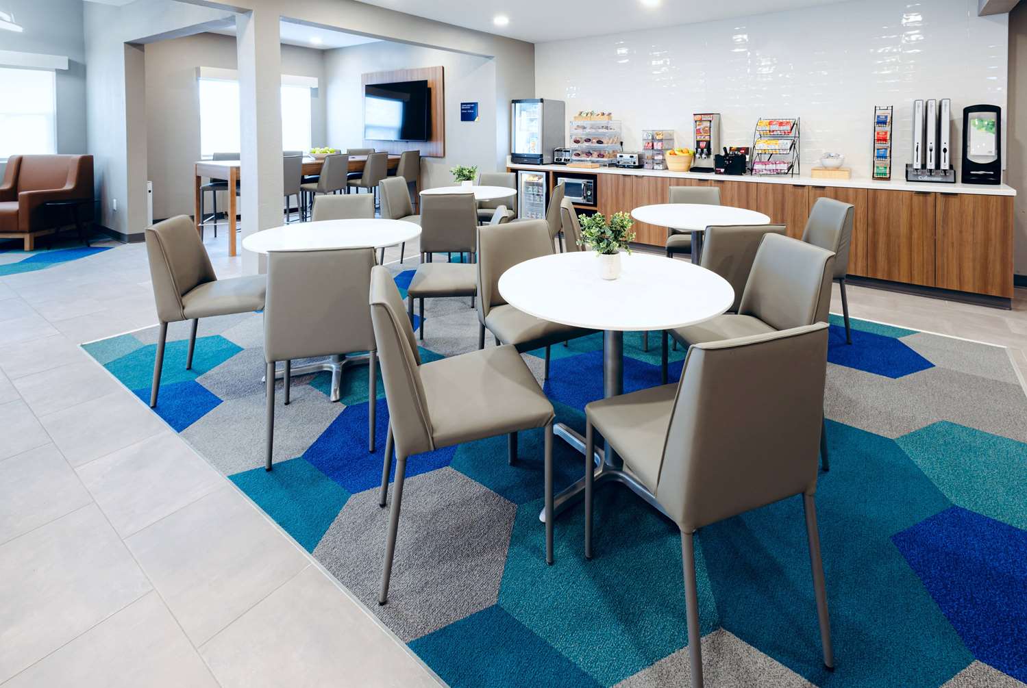 Microtel Inn Suites By Wyndham Springville 13/20