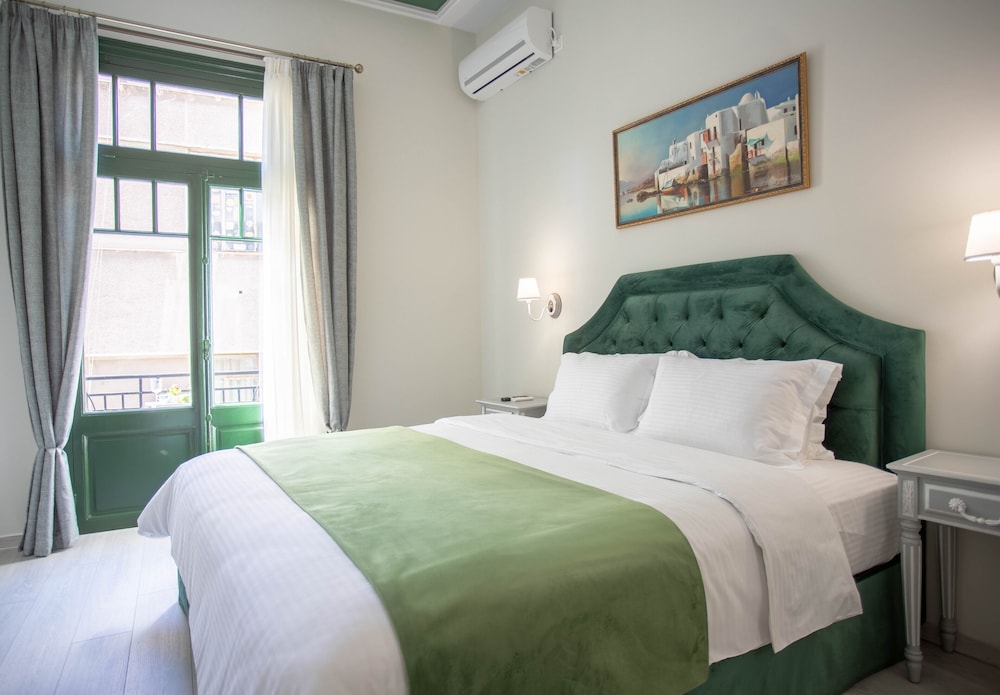 Pandrosos Divine Suites 11/47