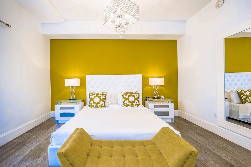 Ithaca of South Beach Hotel 24/51
