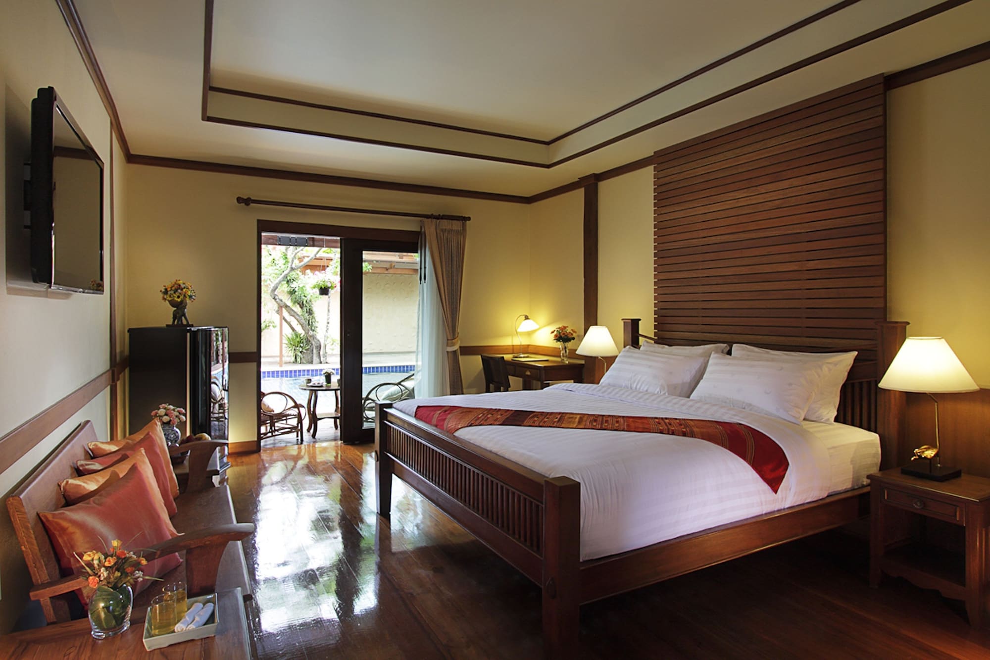 Deluxe, Double Bed, Pool Access