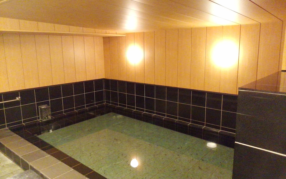 Hotel Miyako Hills Stationten 32/57