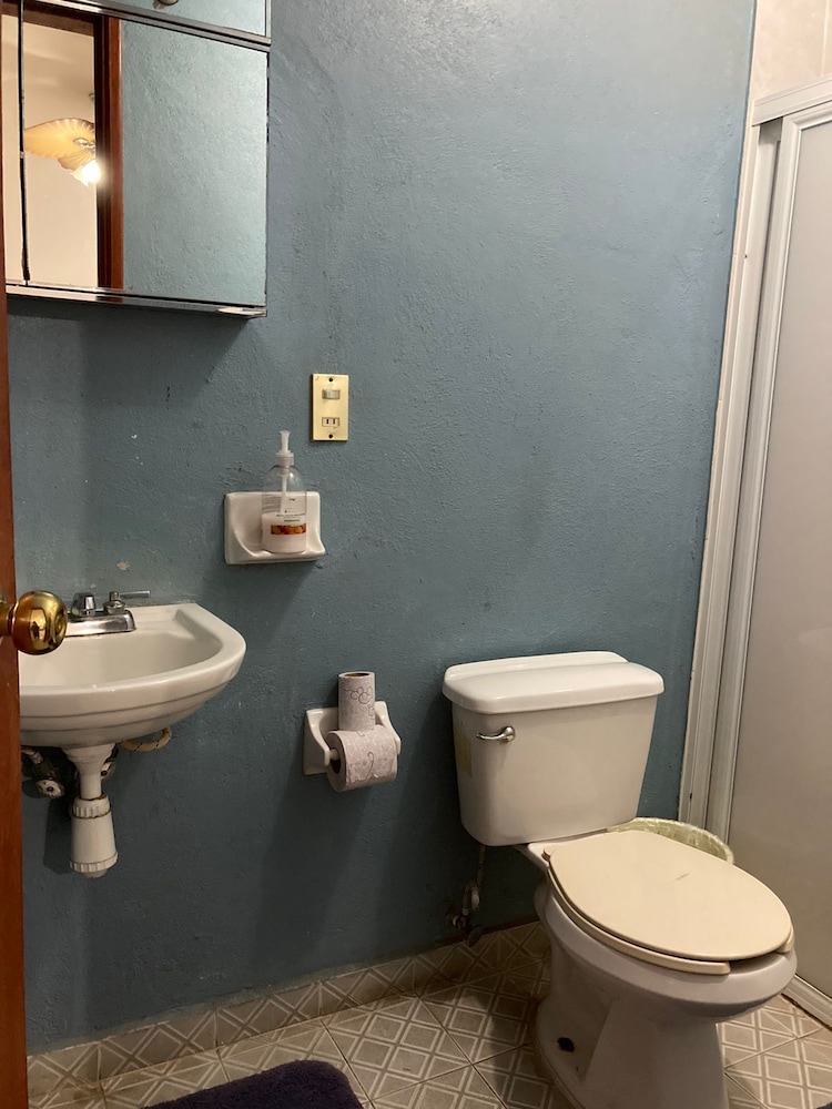 Hostal Casa Blanca 47/50