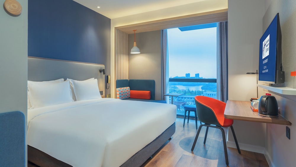 Specialty, Single Bed