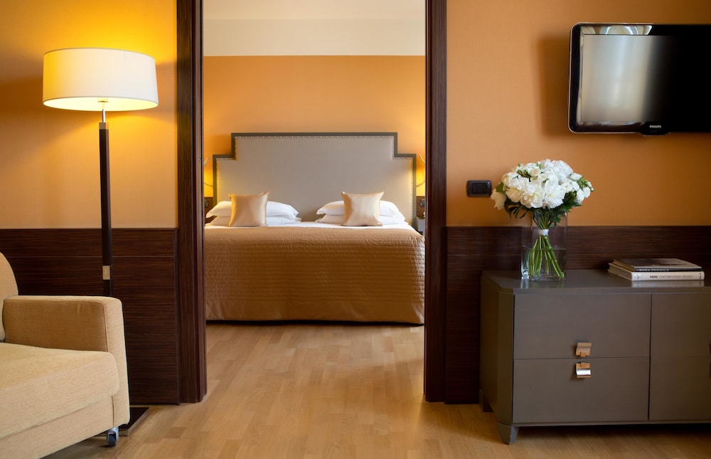 Starhotels Grand Milan 14/57