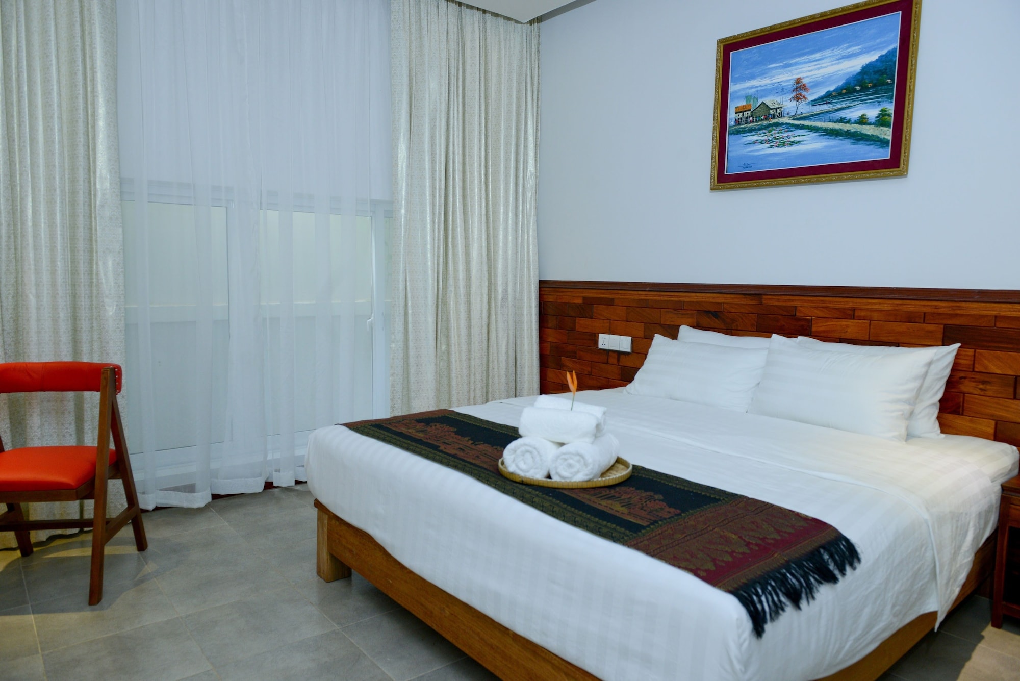 1 BEDROOM, STANDARD, DOUBLE OR TWIN BED