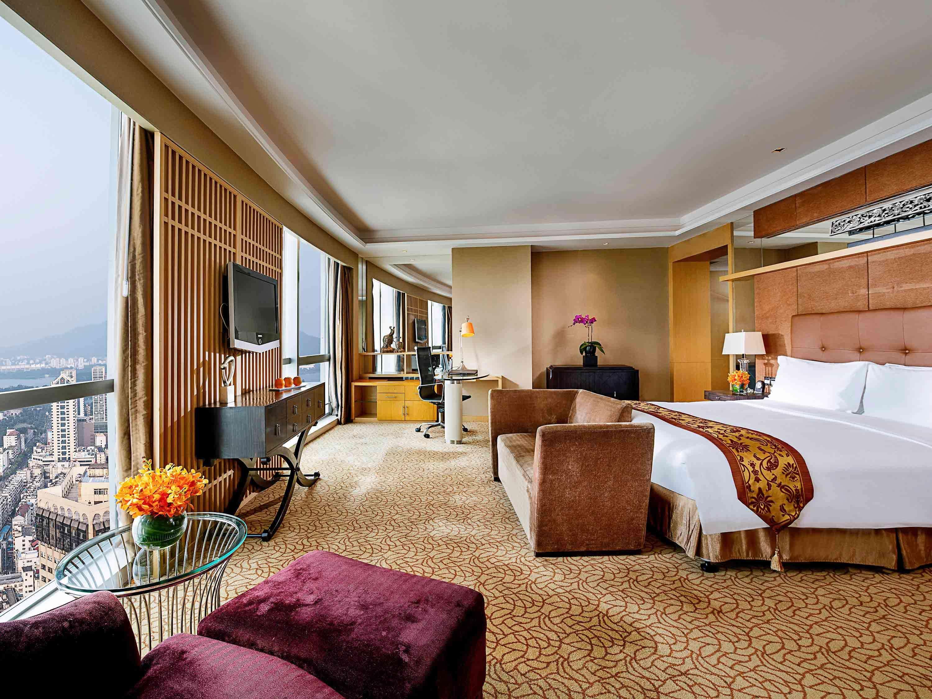 غرفة فاخرة بسرير كينج، Sofitel Galaxy Nanjing 3/4