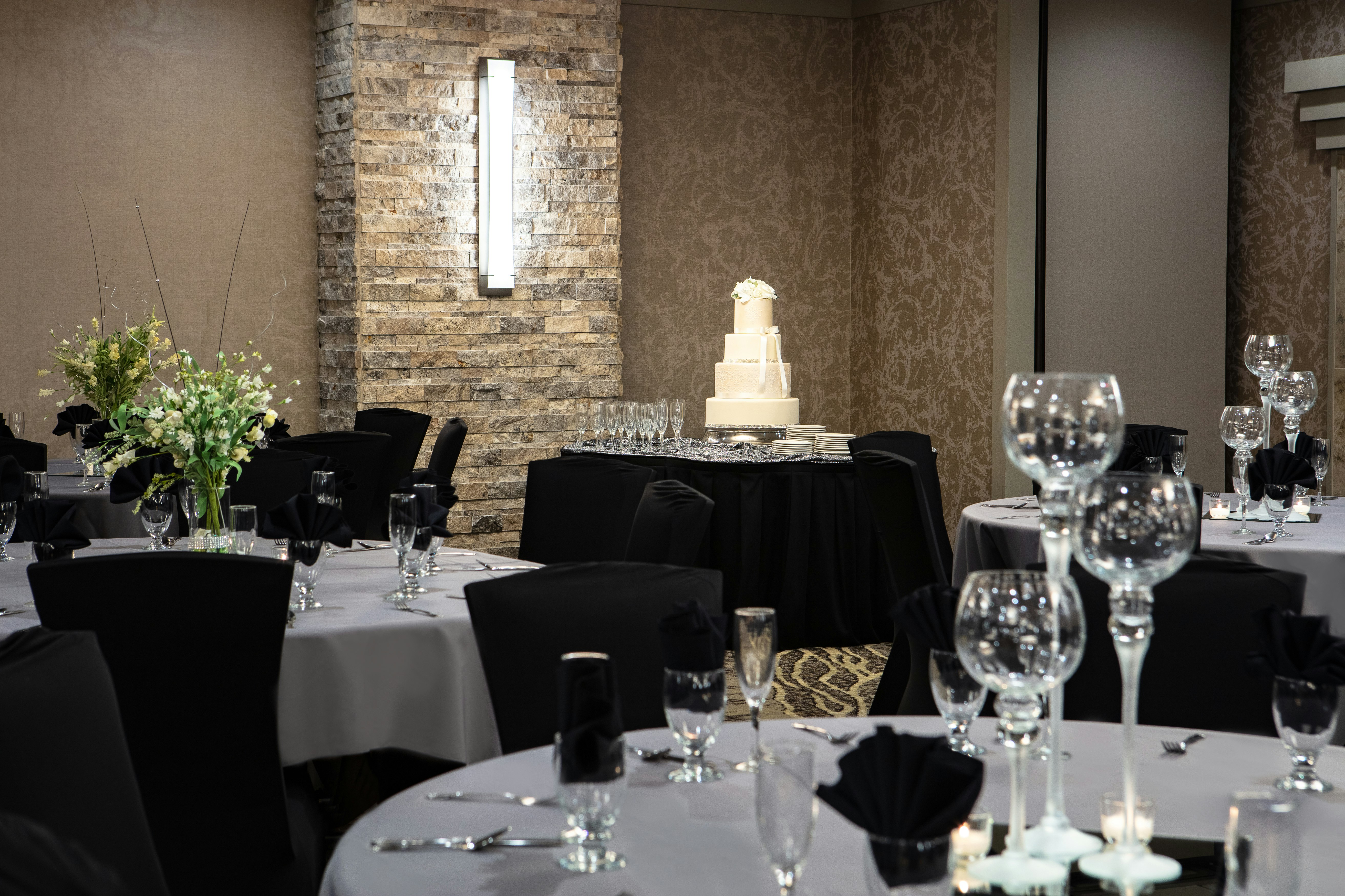 Holiday Inn Hotel And Suites Des Moines Northwest 43/50