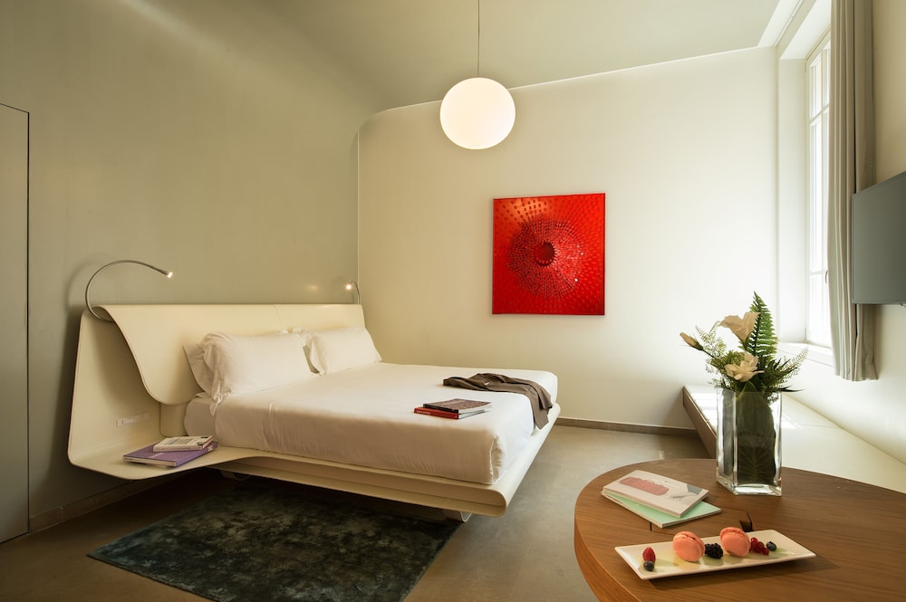 Palazzo Montemartini Rome, A Radisson Collection Hotel 9/77