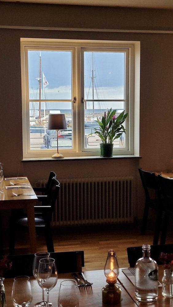 Maritim Krog & Hotell 26/50