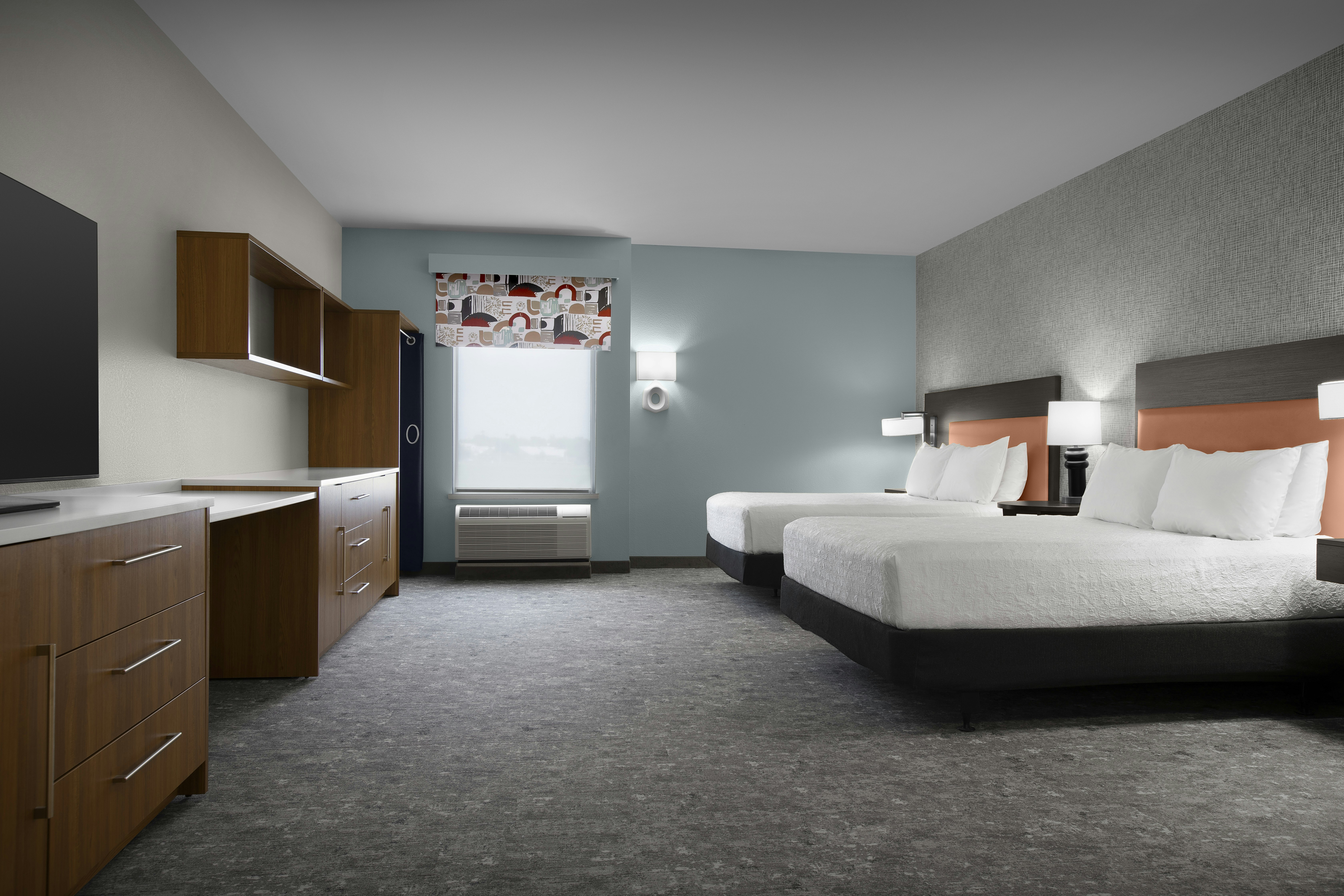STUDIO, 2 QUEEN BEDS, ACCESSIBLE