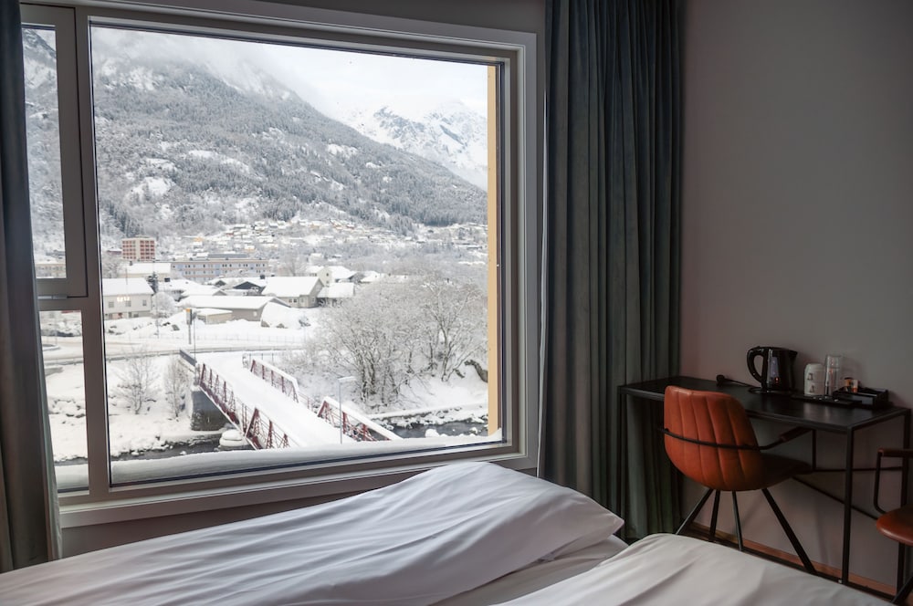Trolltunga Hotel 14/43