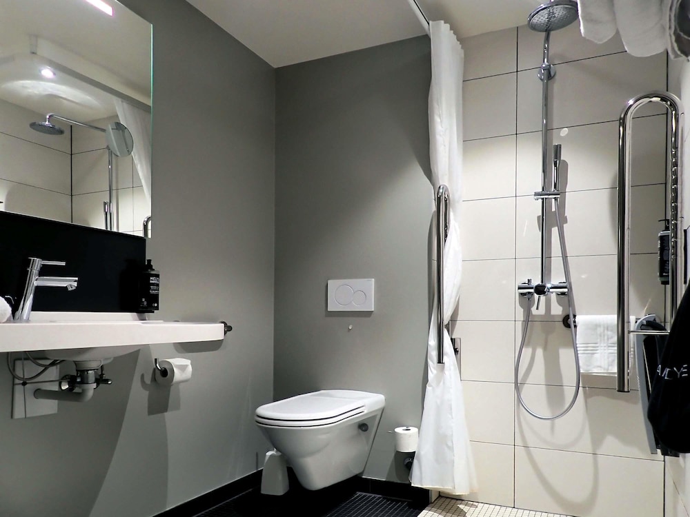 Ibis Styles Geneve Carouge 74/76