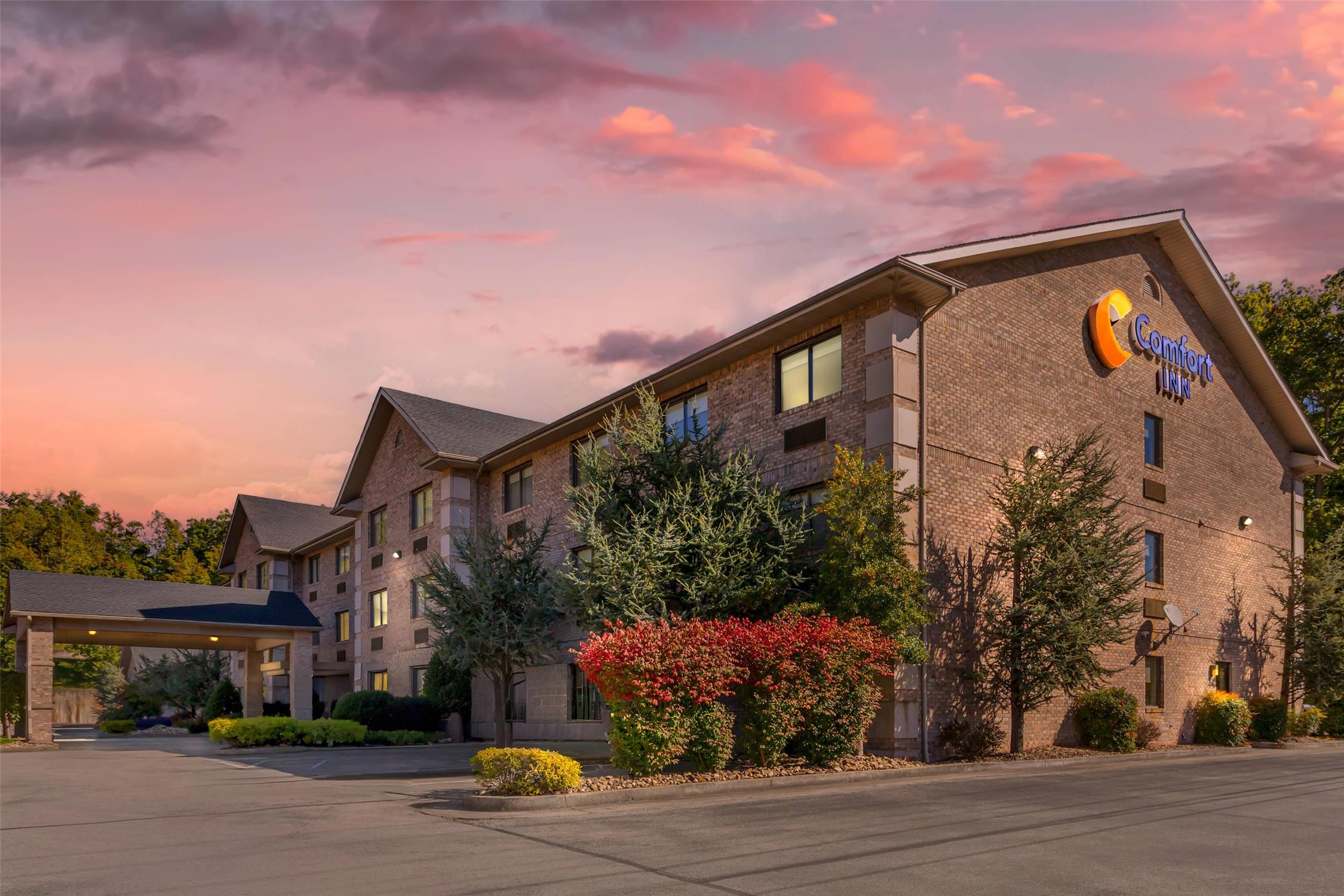 Comfort Inn Huntington Near University Area 3/48