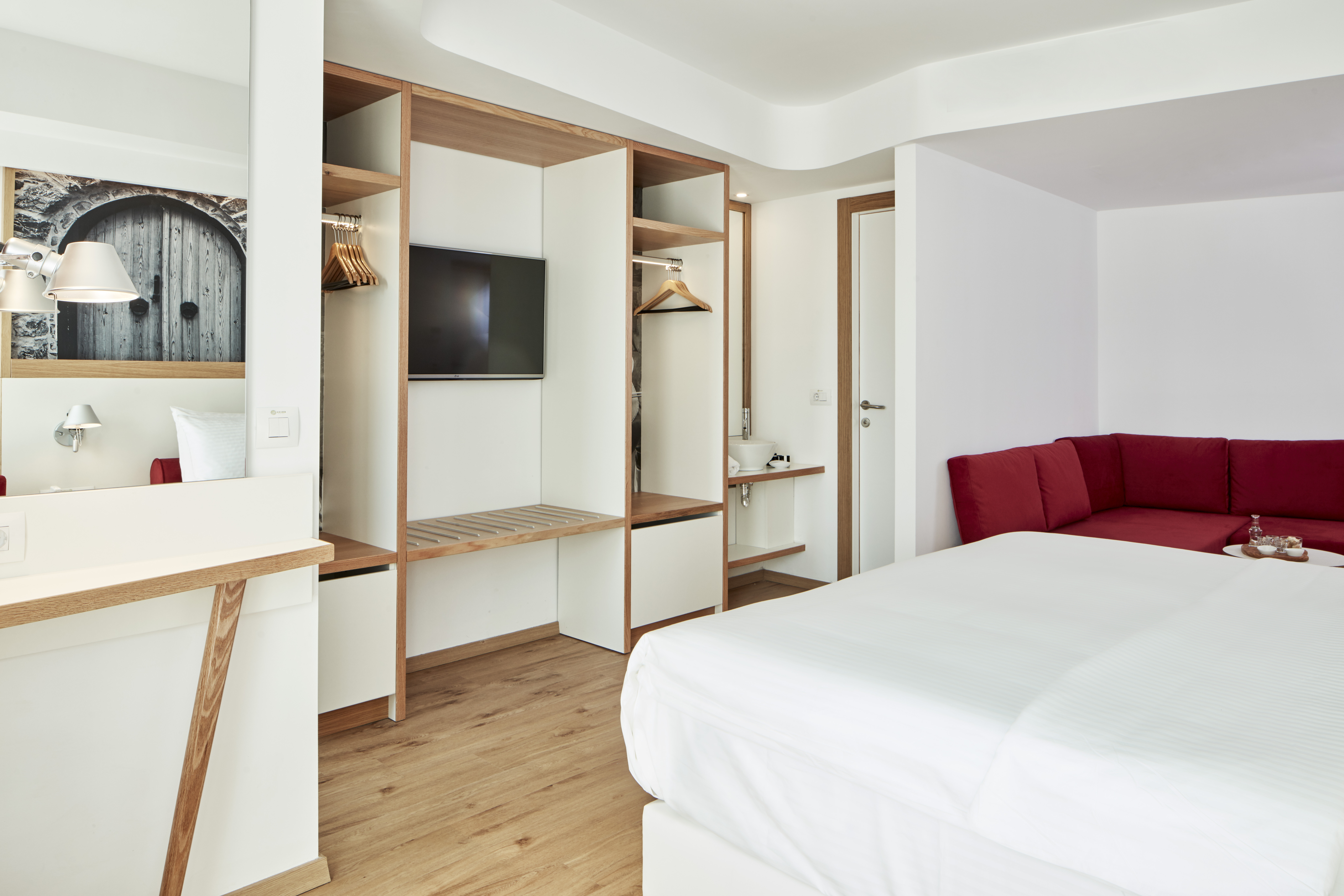Club, Double or Twin Bed 4/6