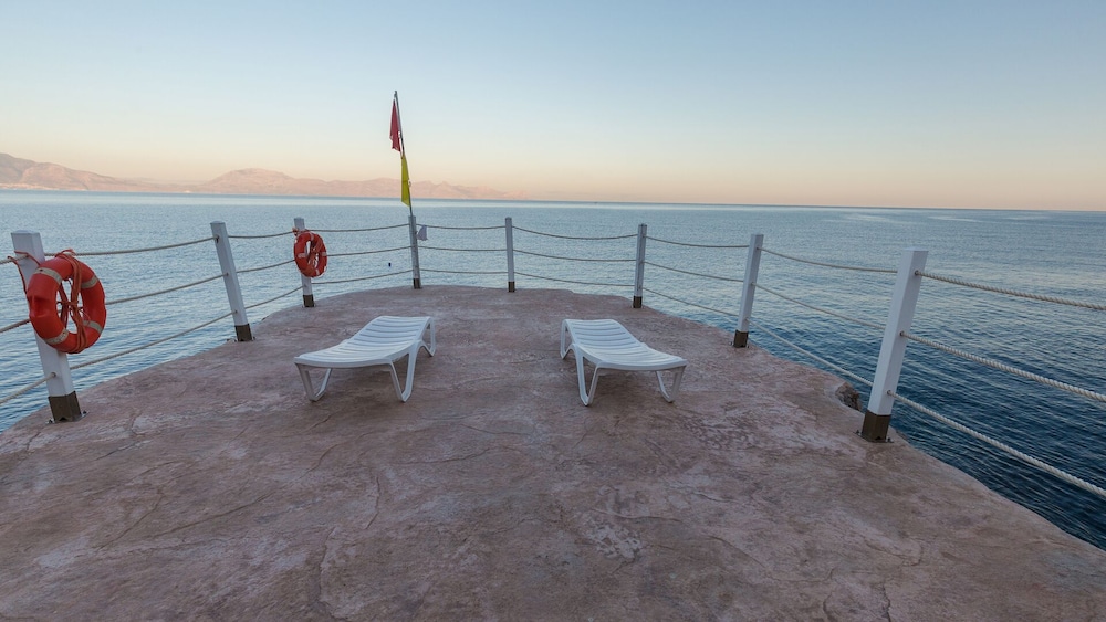 Hotel Perla Del Golfo 61/70
