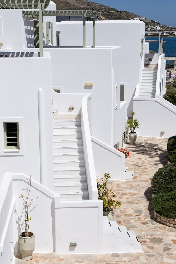 SAINT ANDREA SEA SIDE RESORT 4/70