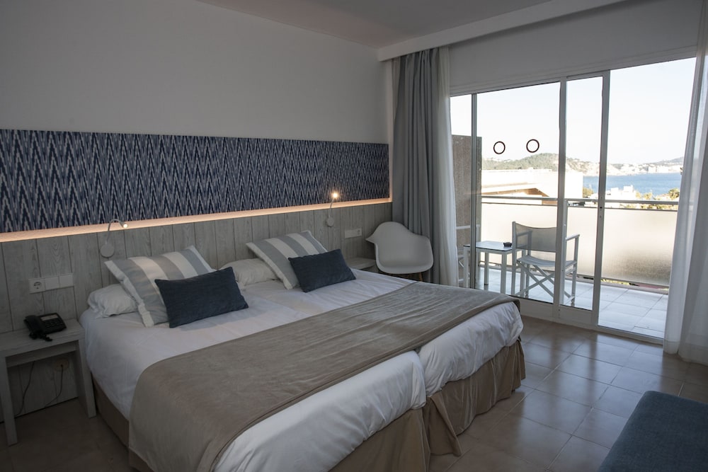 Hotel Tora 26/69
