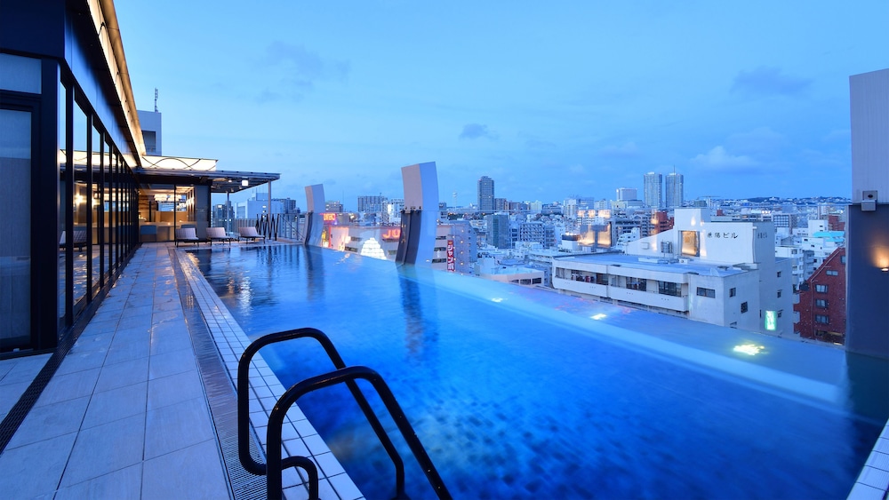 Hotel Aqua Citta Naha by WBF 3/83