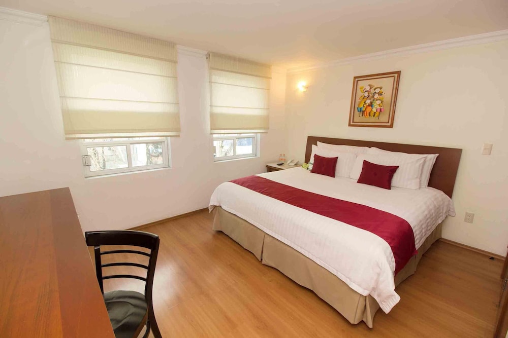 Residence L Heritage Aristoteles 140 By Bluebay Ex Suites Aristoteles 140 9/57