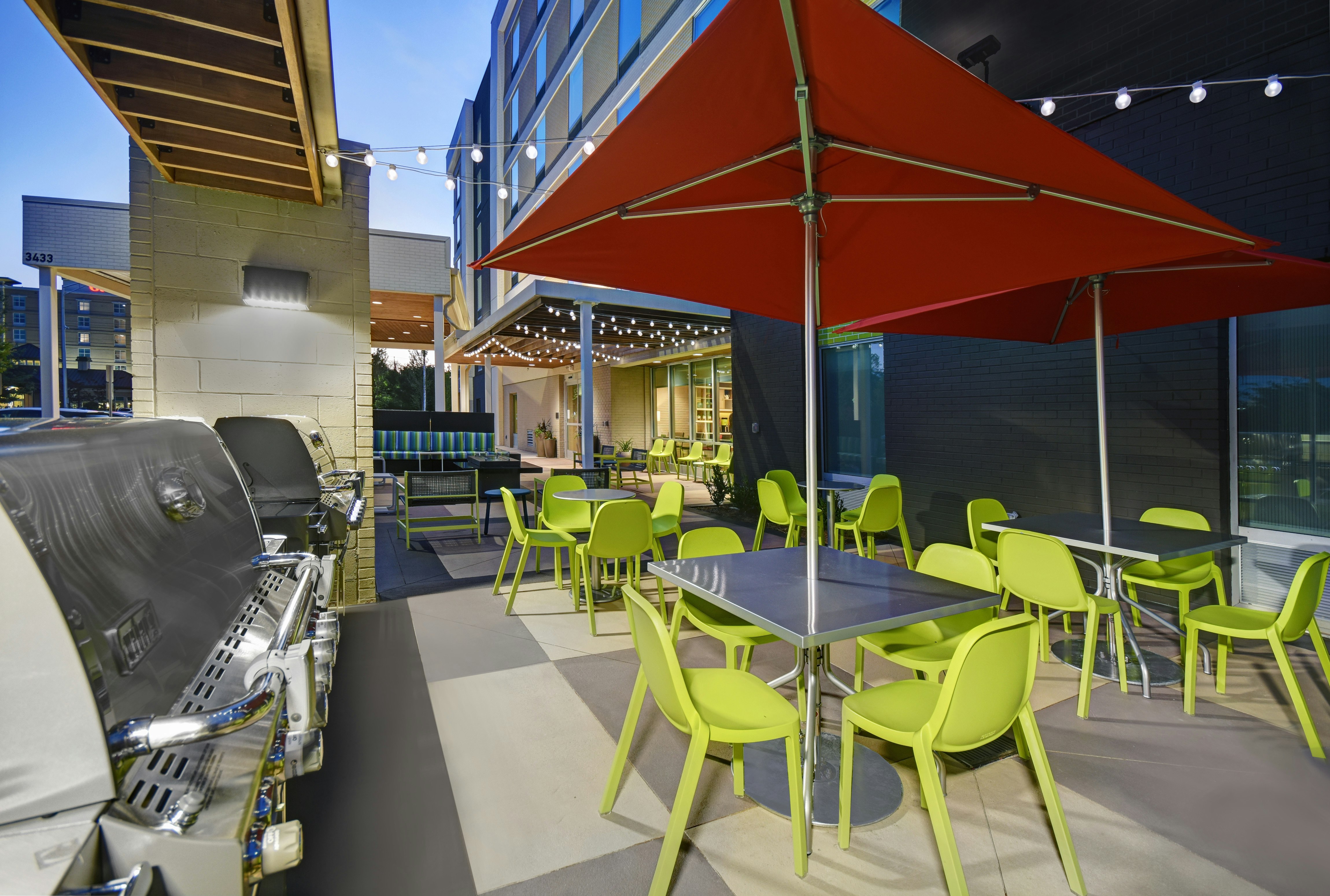 Home2 Suites by Hilton Atlanta Airport North 16/26
