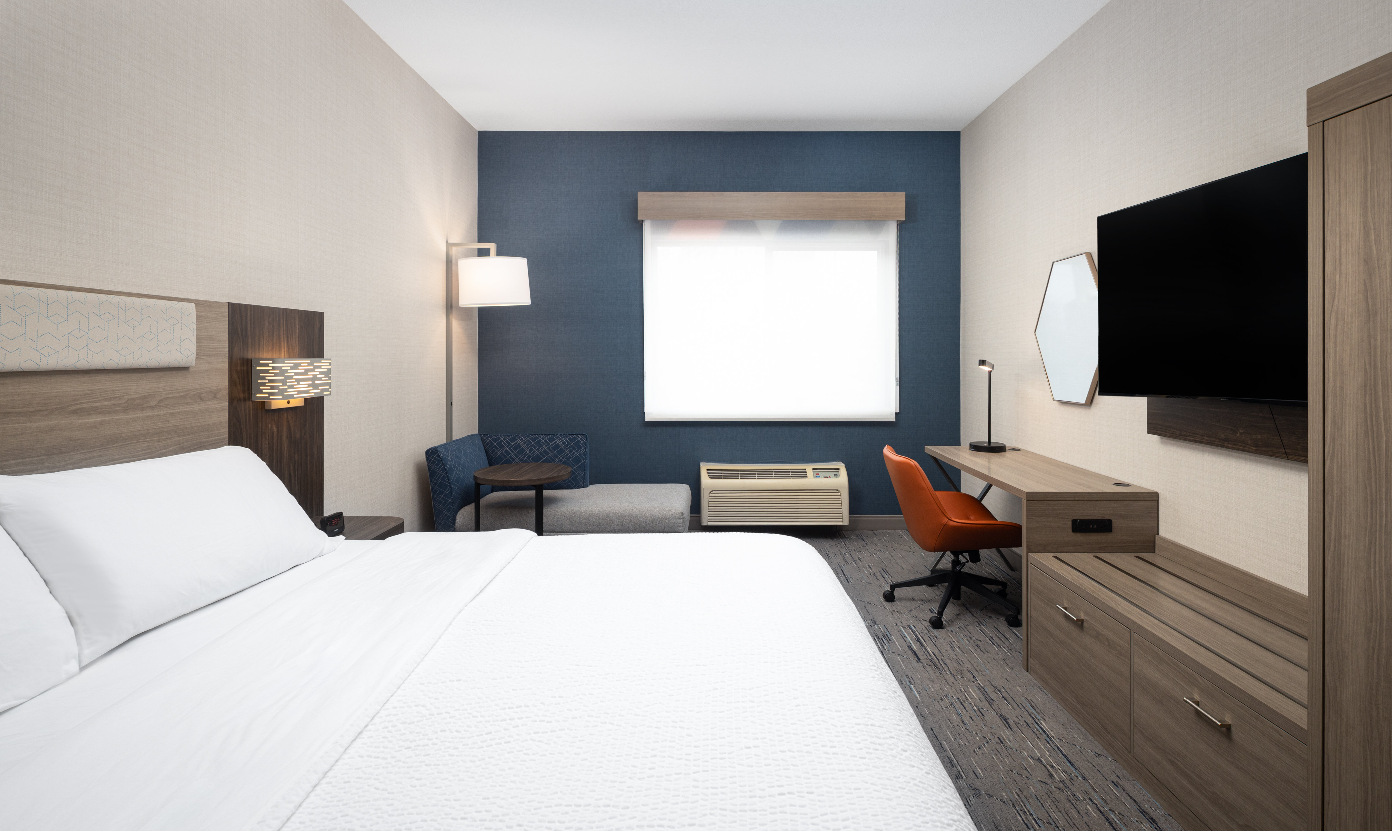 Holiday Inn Express & Suites Nampa - Idaho Center 33/78
