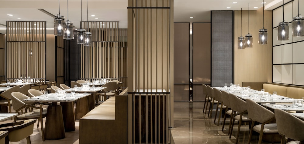 Courtyard by Marriott Shenzhen Northwest 10/43