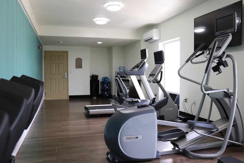 Holiday Inn Express Hotel Suites Clearwater Us 19 N 41/71