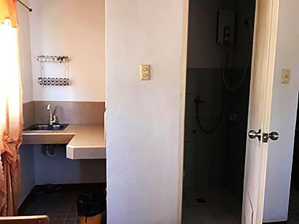 Cebu Guest Inn 9/50