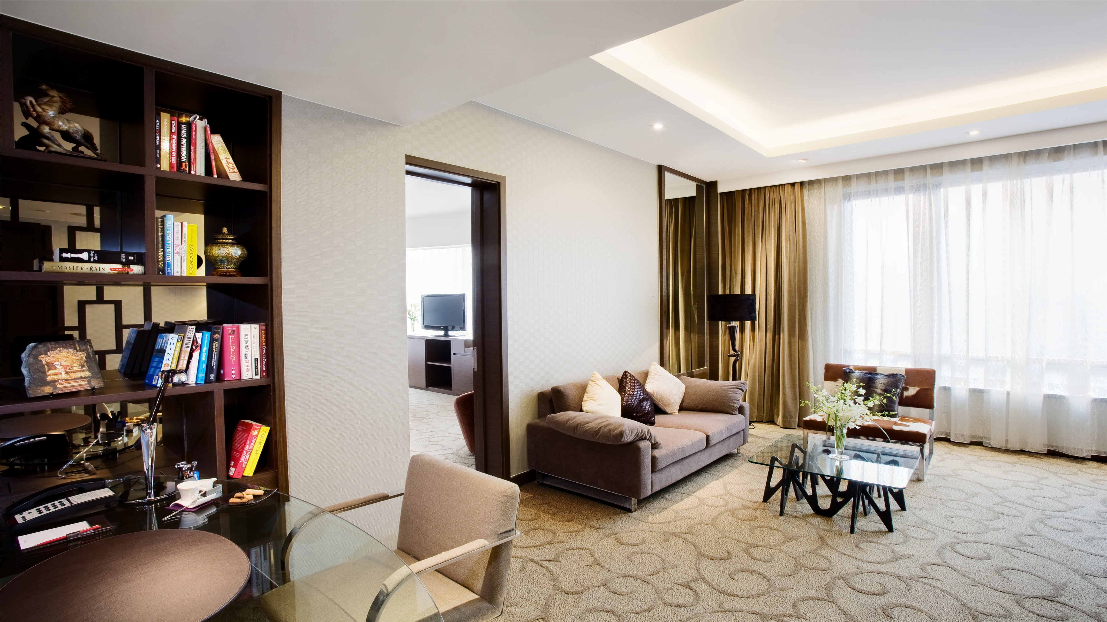 Crowne Plaza Shanghai 53/83