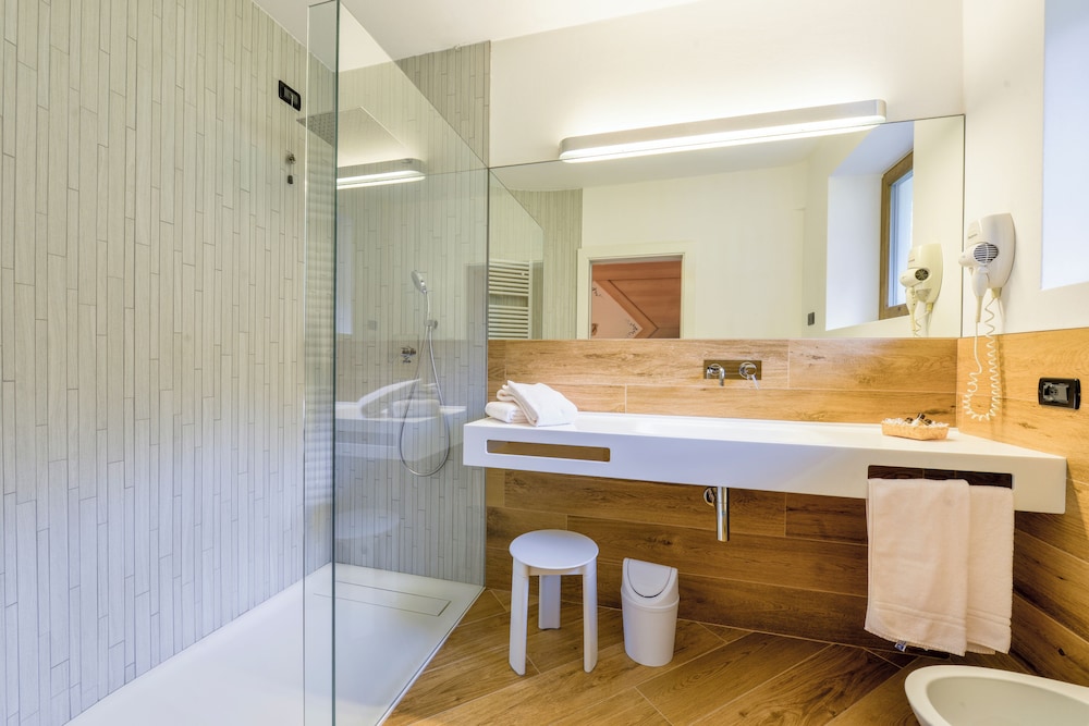 HOTEL CHALET PINETA 49/50