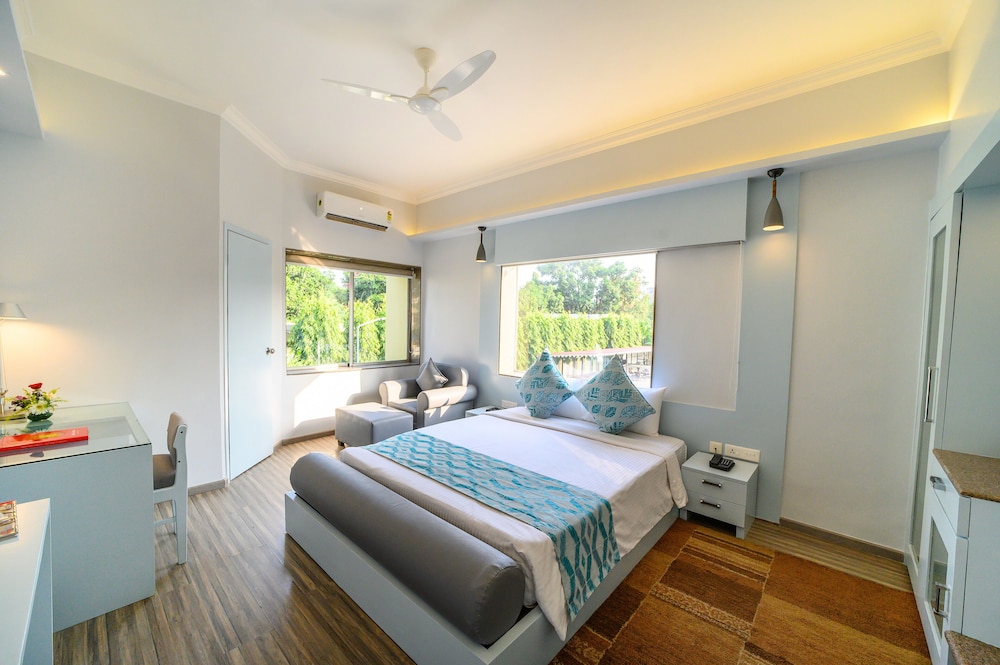 Sinclairs Siliguri 13/50