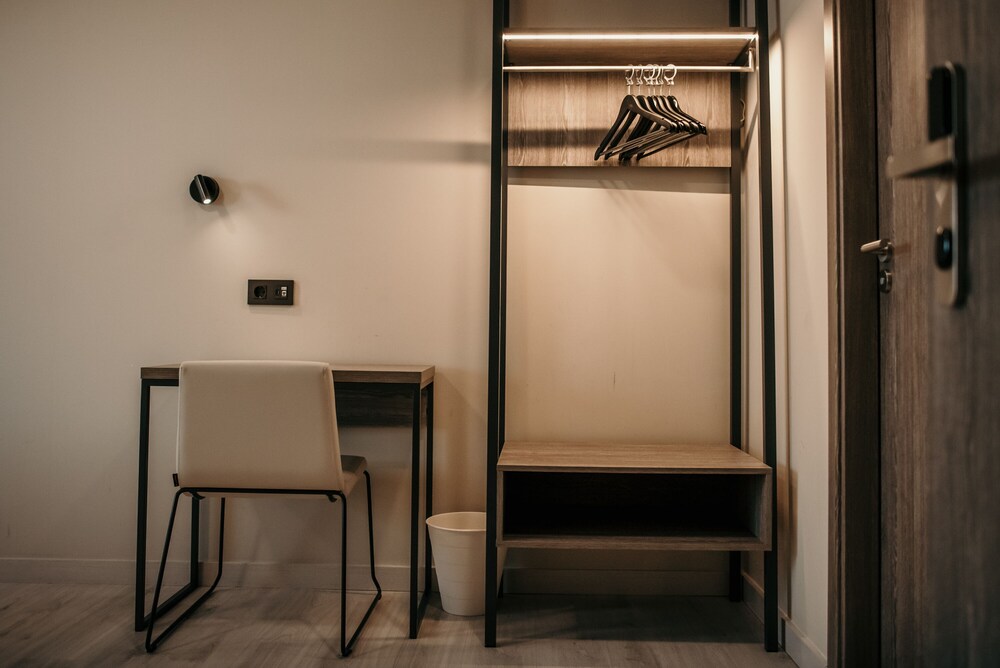 Hotel Lux Melide 11/62