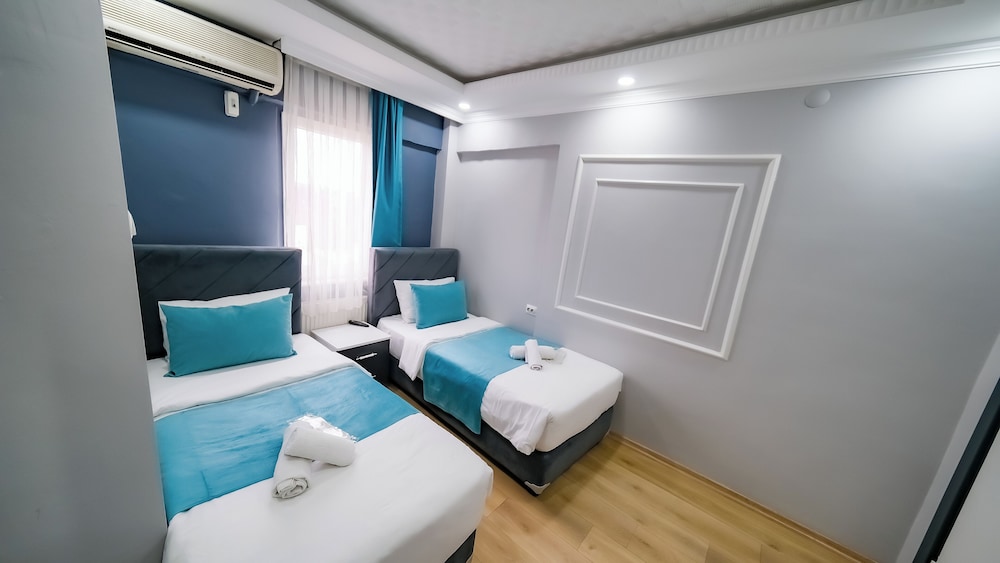 Bona Sera Hotel 7/50
