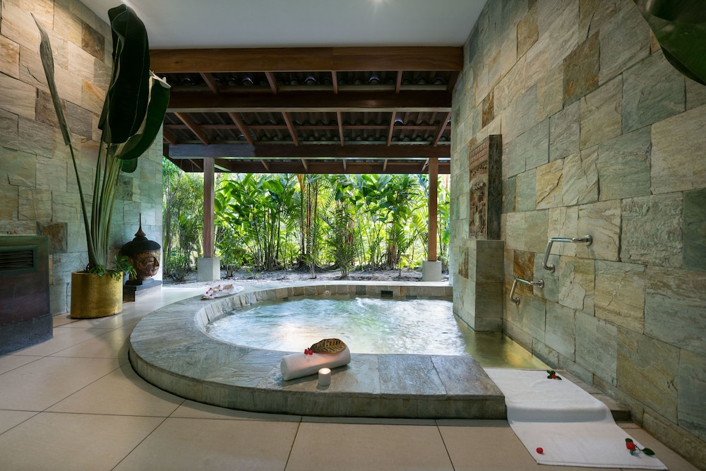 Royal Corin Thermal Water Spa and Resort 44/68