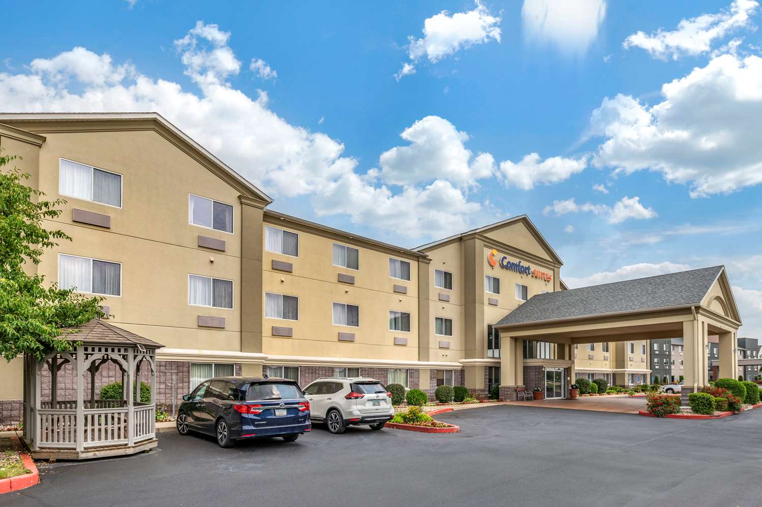 Comfort Suites Elkhart North 37/39