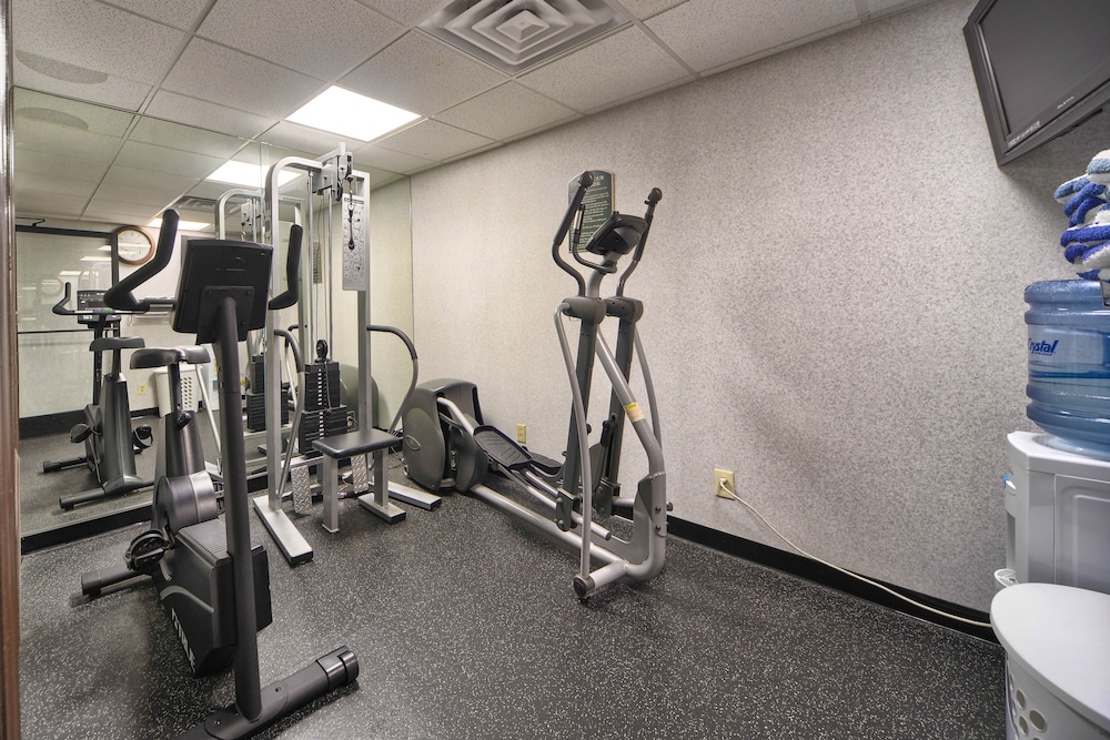 Quality Inn Hyde Park Poughkeepsie North 23/40