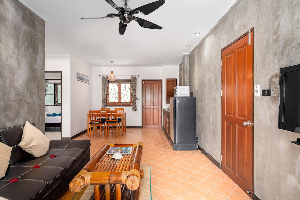 Chaweng Lakeview Residence 48/77