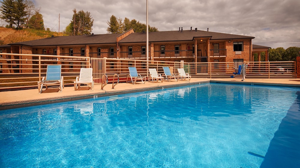 BEST WESTERN BRYSON INN 1/23
