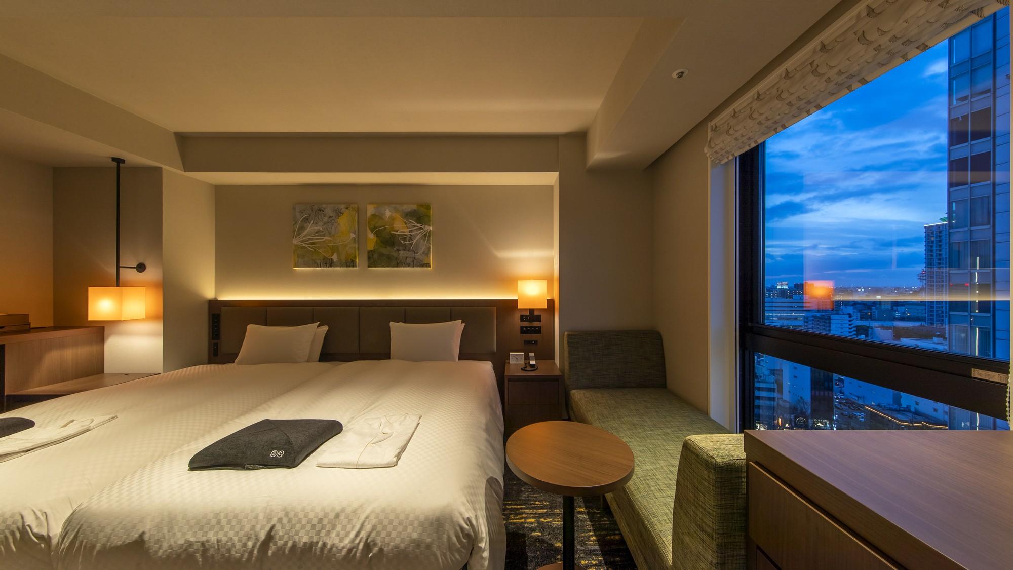 Hollywood, Standard, Twin Beds