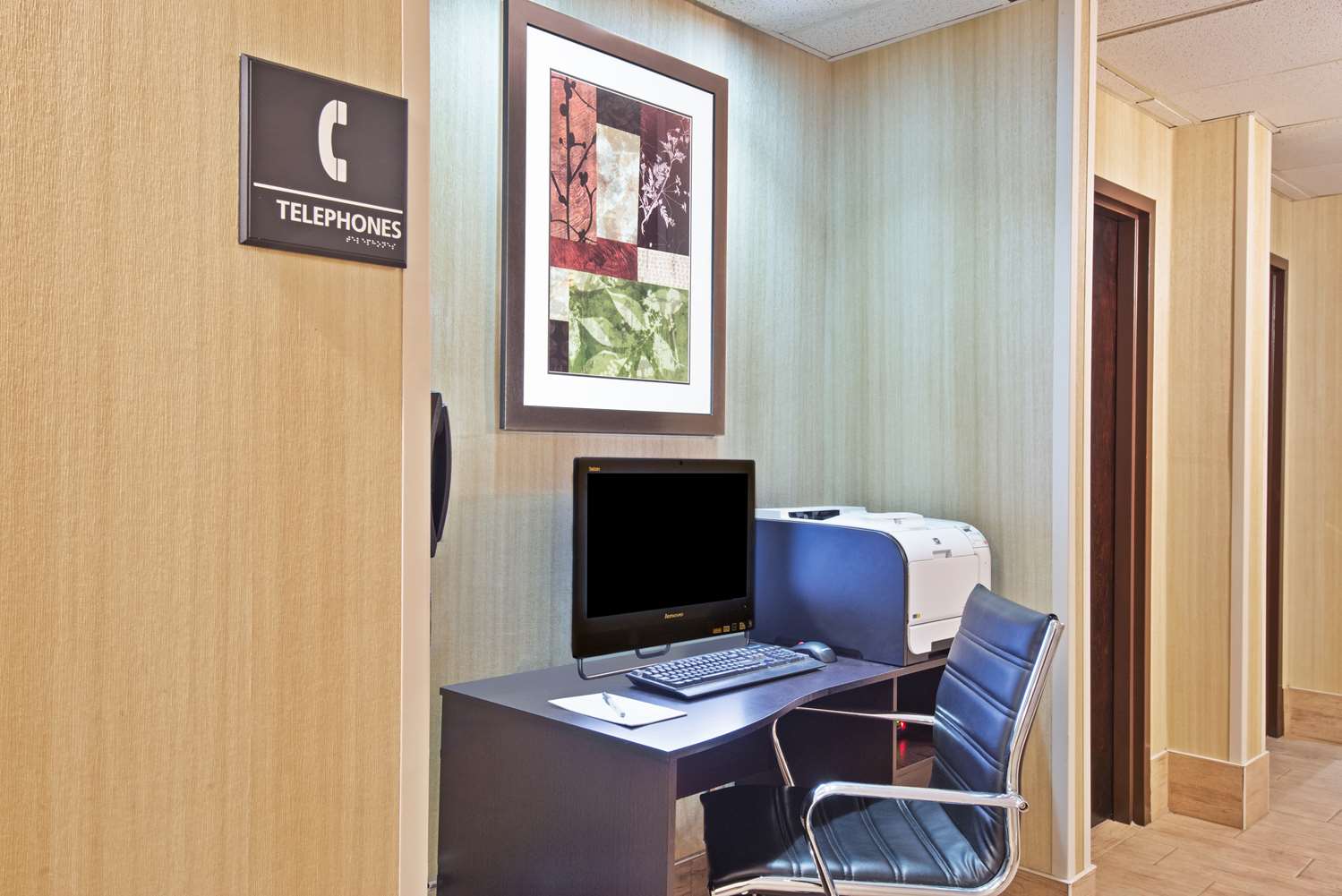 Hampton Inn Huntington/Barboursville 28/40